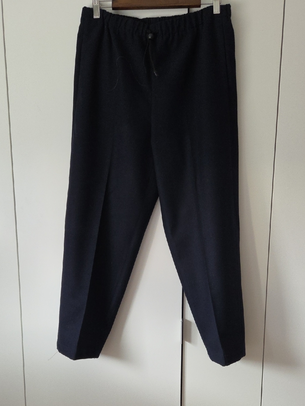 Babaton Navy Cropped Pull-On Tapered Pants